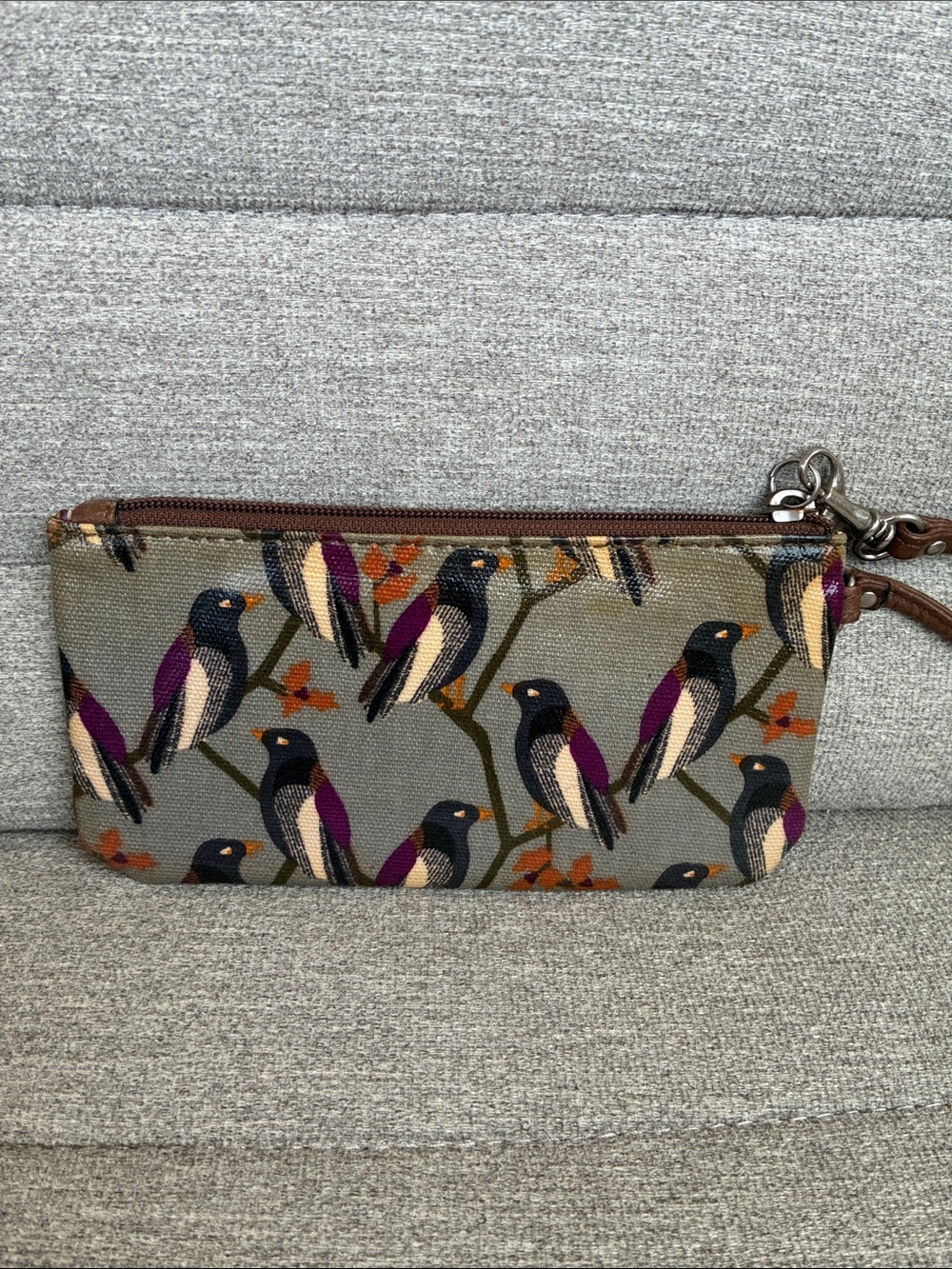 Fossil Key-Per Wristlet Bird Pattern - Picture 4 of 11
